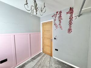 Photo 13- click for photo gallery